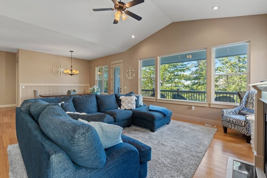 Photo of Others in Latah Valley