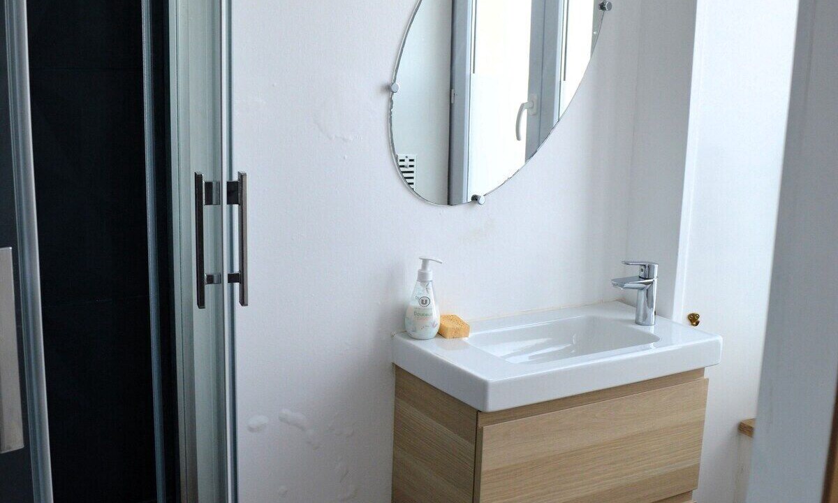 Photo of Bathroom in Arromanches-les-Bains