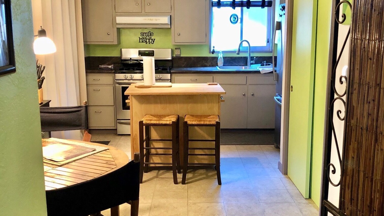 Photo of Kitchen in Talent