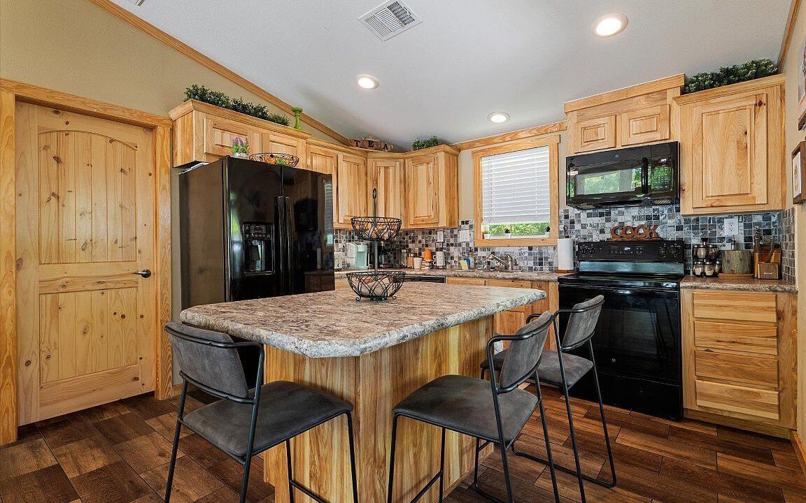 Photo of Kitchen in Quinlan