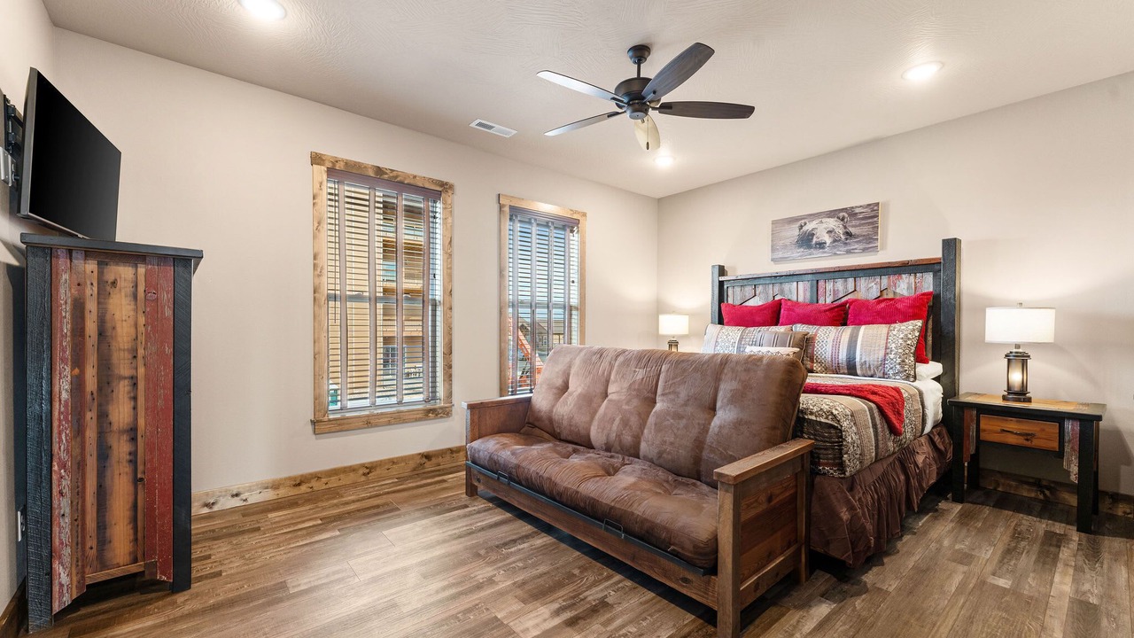 Photo of Livingroom in Kimberling City