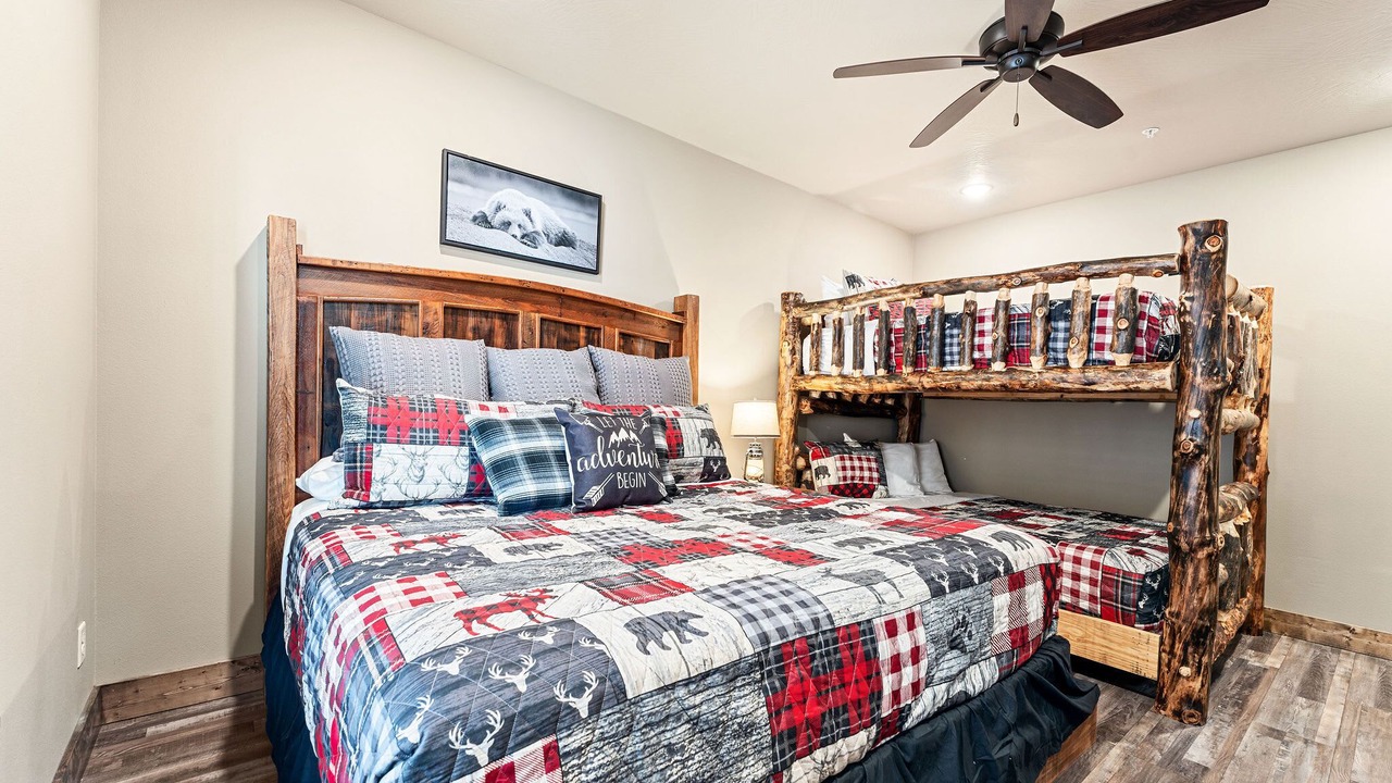Photo of Bedroom in Kimberling City