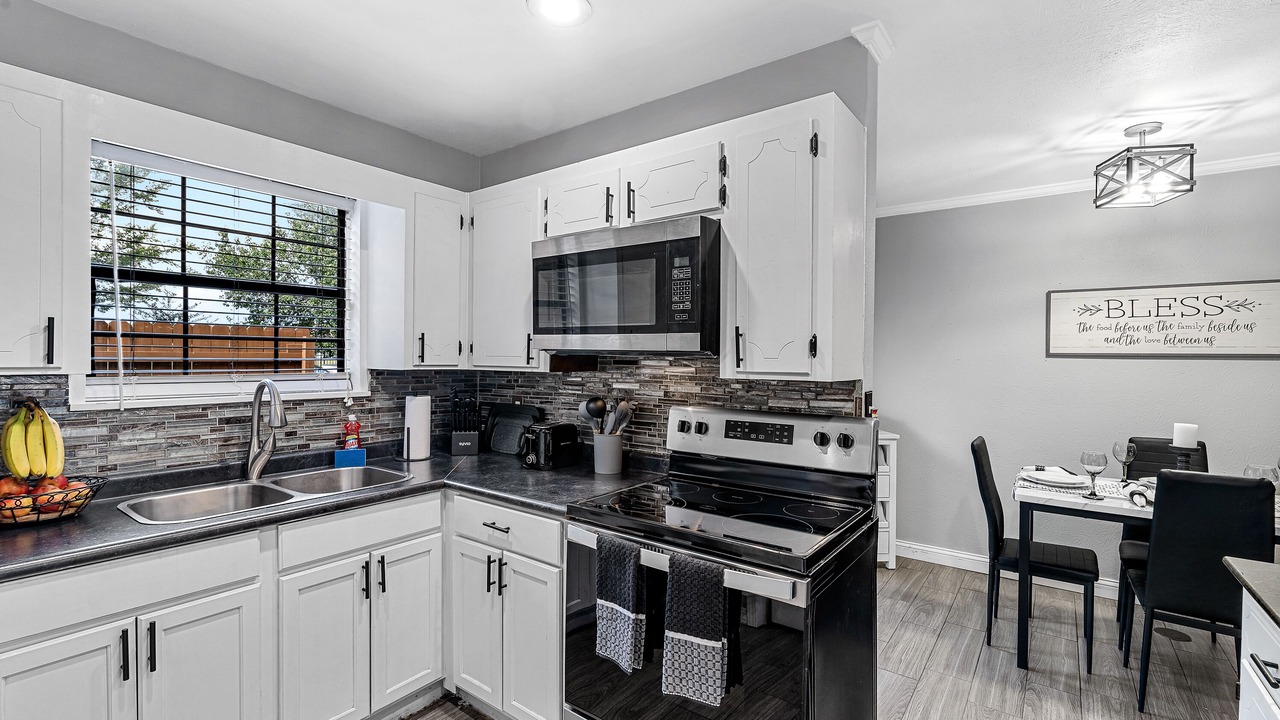 Photo of Kitchen in Broadmoor