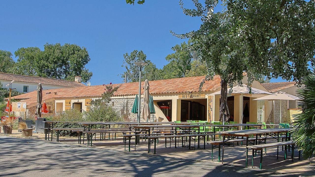 Photo of Outdoor in Angles