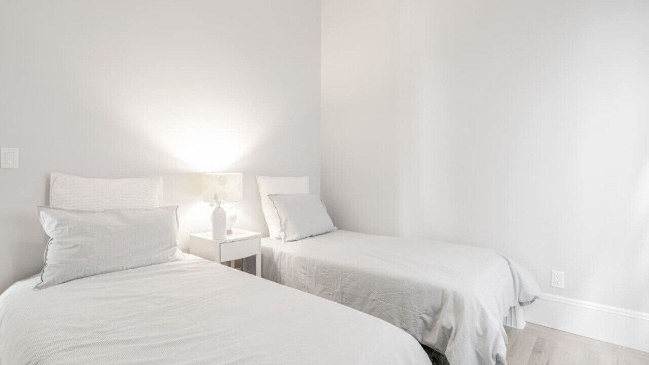 Photo of Bedroom in Hayes Valley