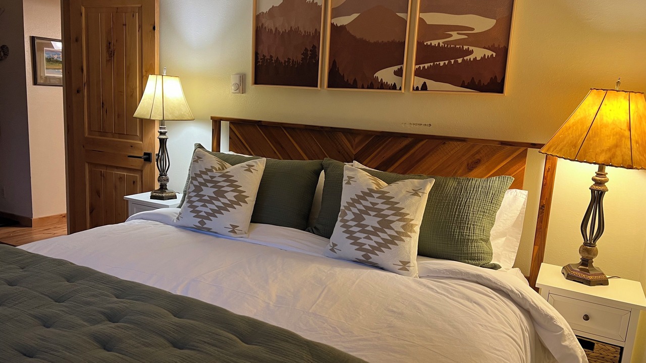 Photo of Bedroom in Moose Wilson Road
