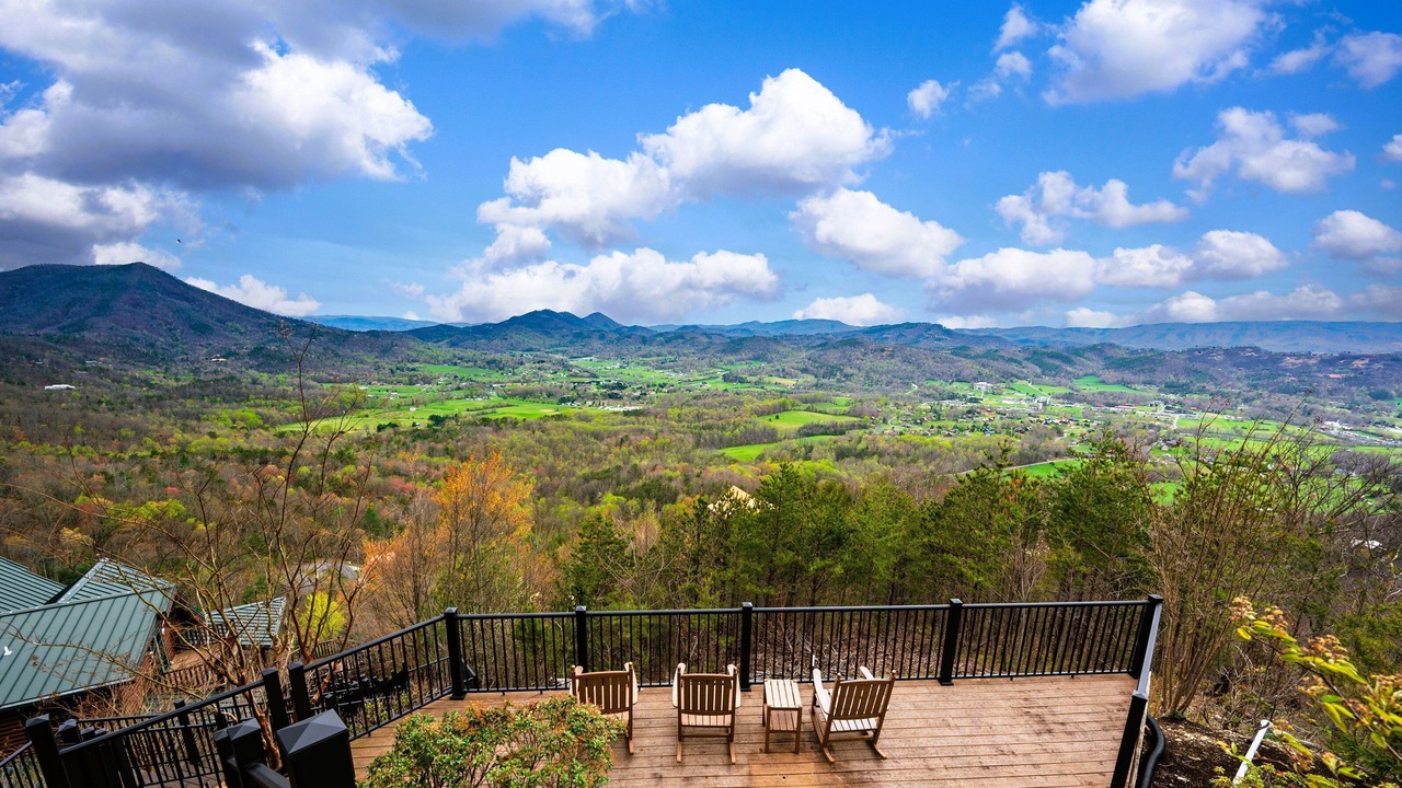 Photo of Patio Balcony in Smoky Mountains