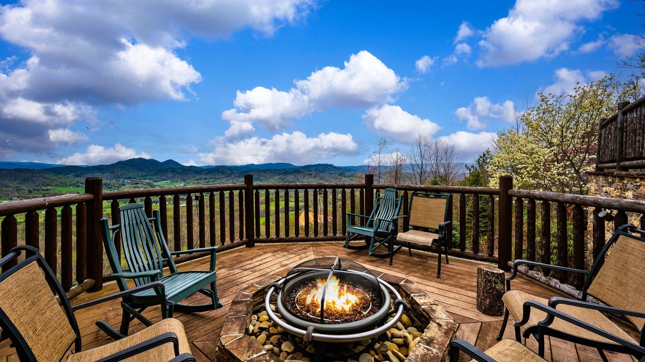 Photo of Patio Balcony in Smoky Mountains