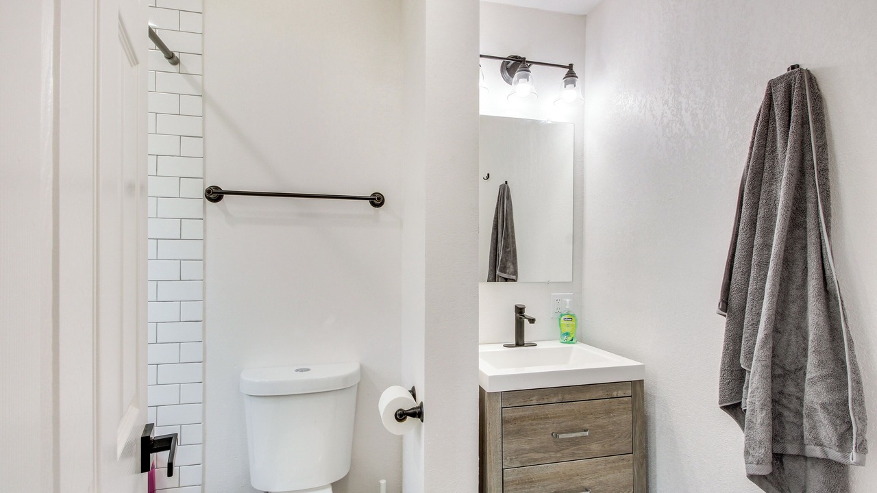 Photo of Bathroom in Lenexa