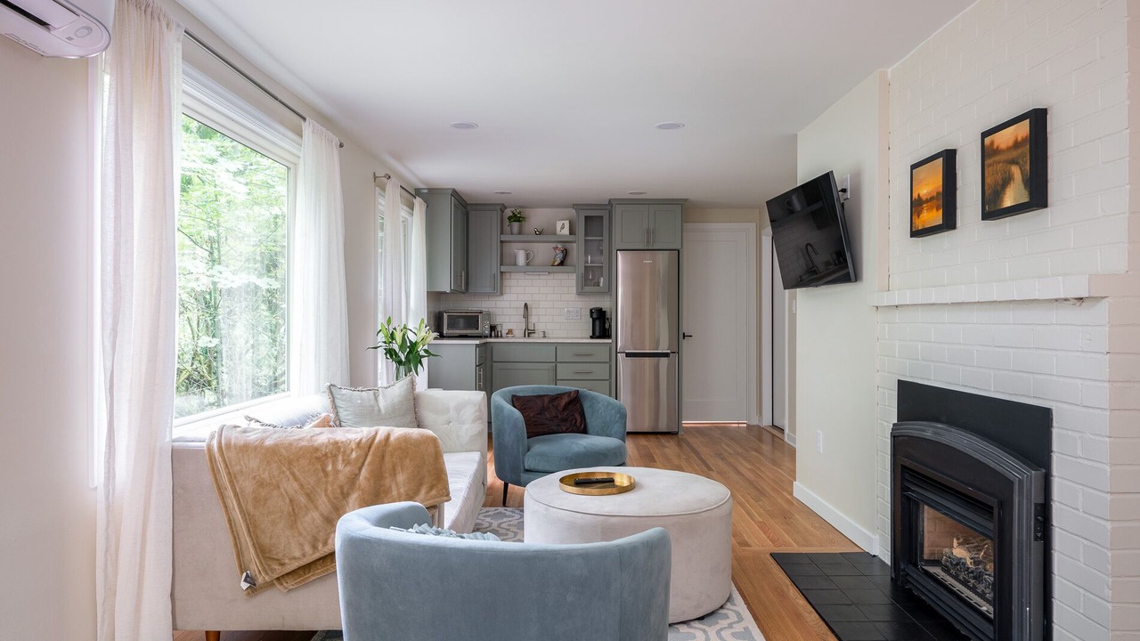 Photo of Livingroom in Portland Heights