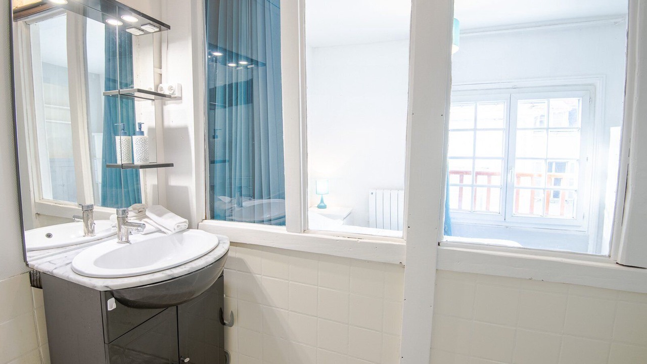 Photo of Bathroom in Amboise