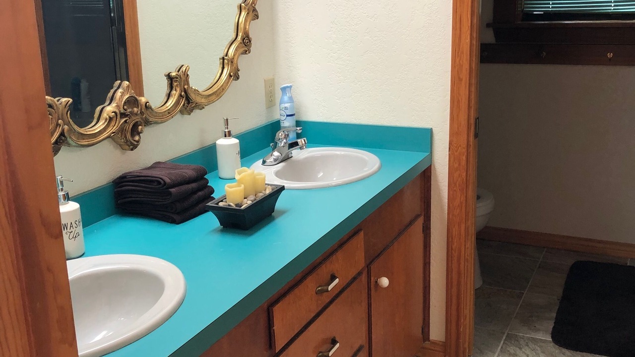 Photo of Bathroom in Murchison