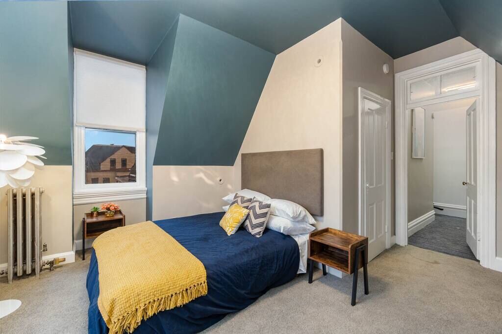Photo of Bedroom in Downtown Harrisburg