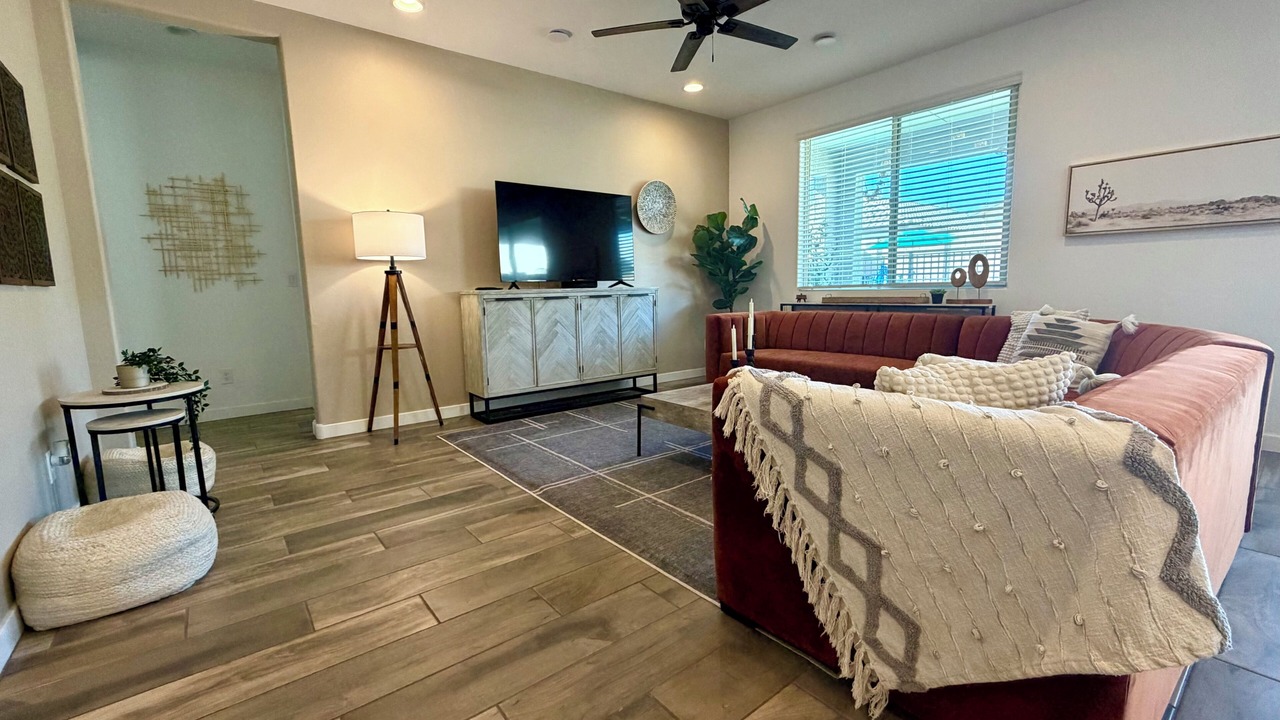 Photo of Livingroom in Tolleson
