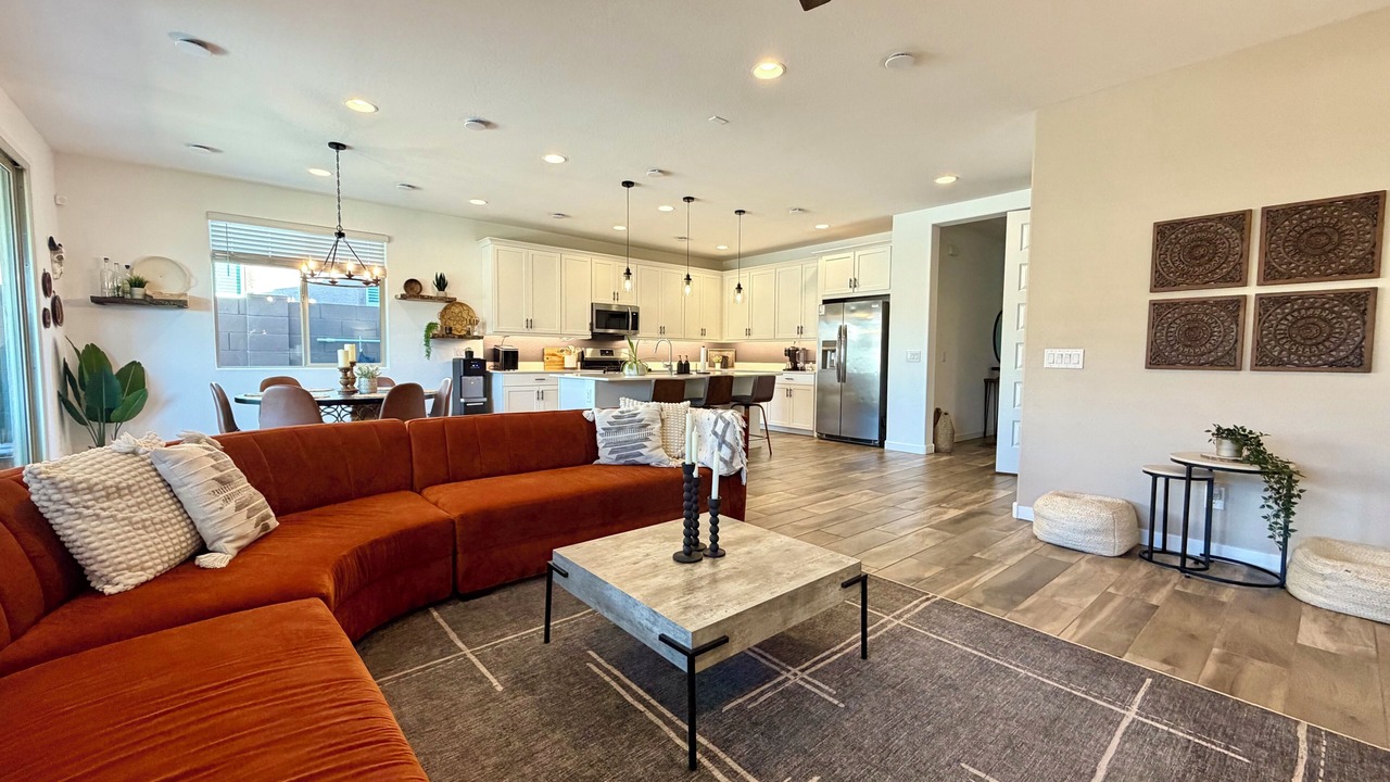 Photo of Livingroom in Tolleson