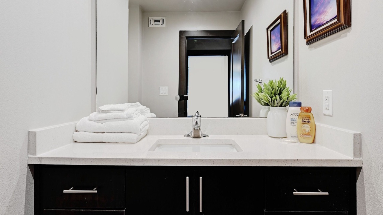 Photo of Bathroom in Medical District