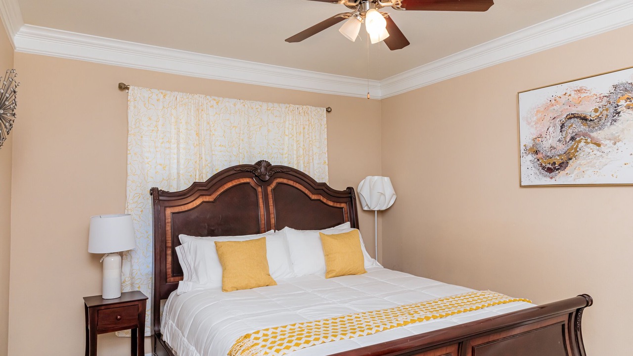 Photo of Bedroom in George Bush Park/Eldridge
