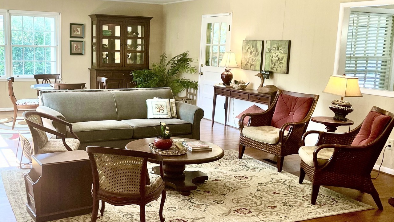 Photo of Livingroom in Covington