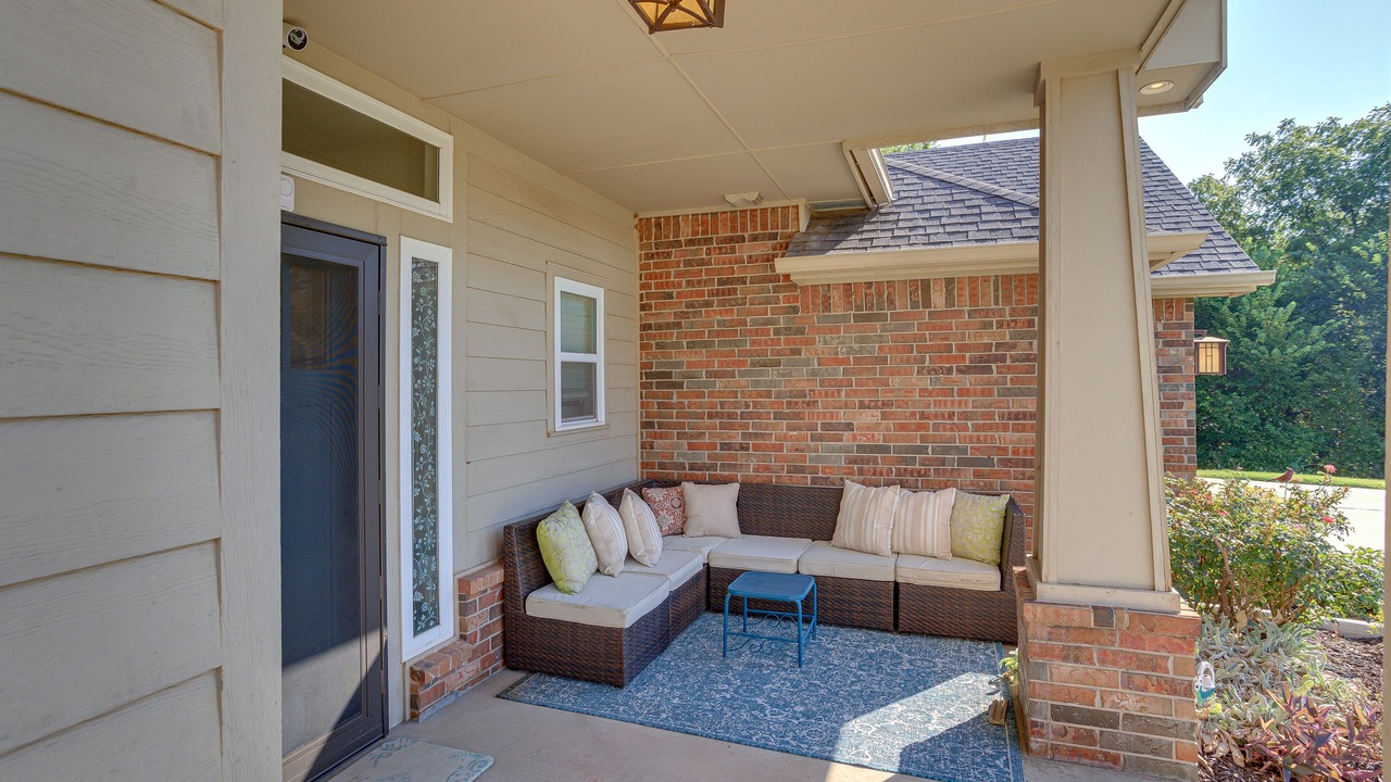 Photo of Outdoor in Noble