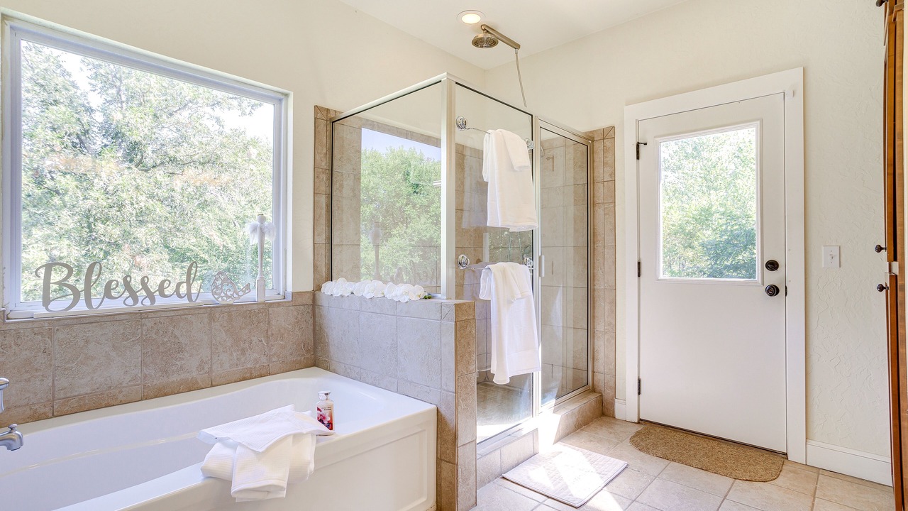 Photo of Bathroom in Noble