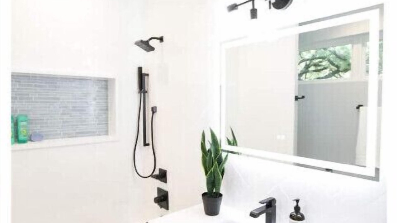 Photo of Bathroom in South Congress