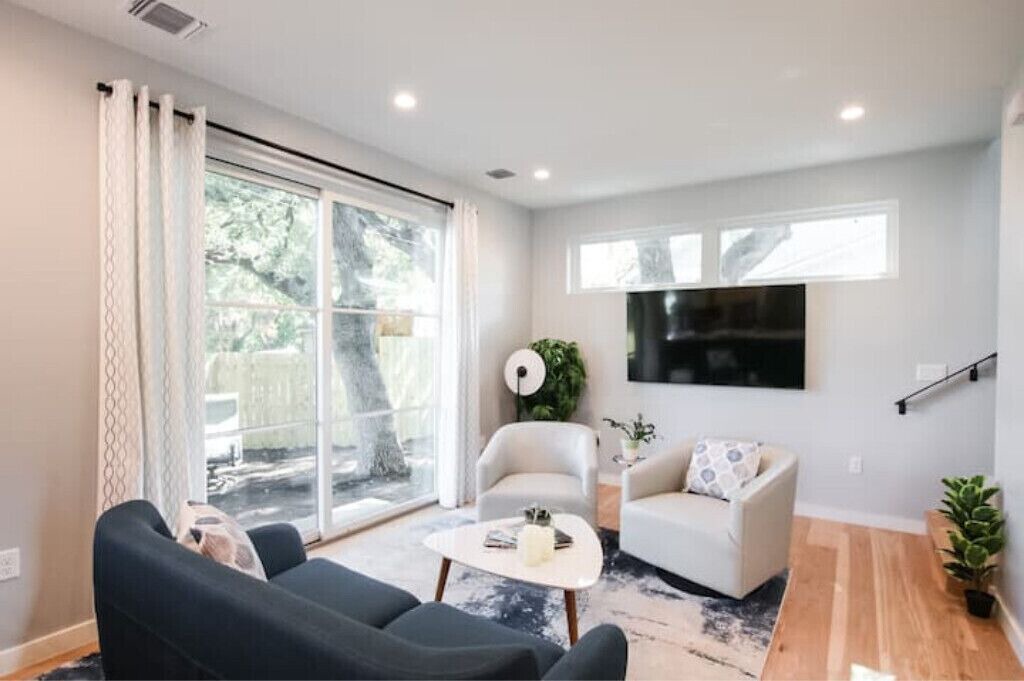 Photo of Livingroom in South Congress