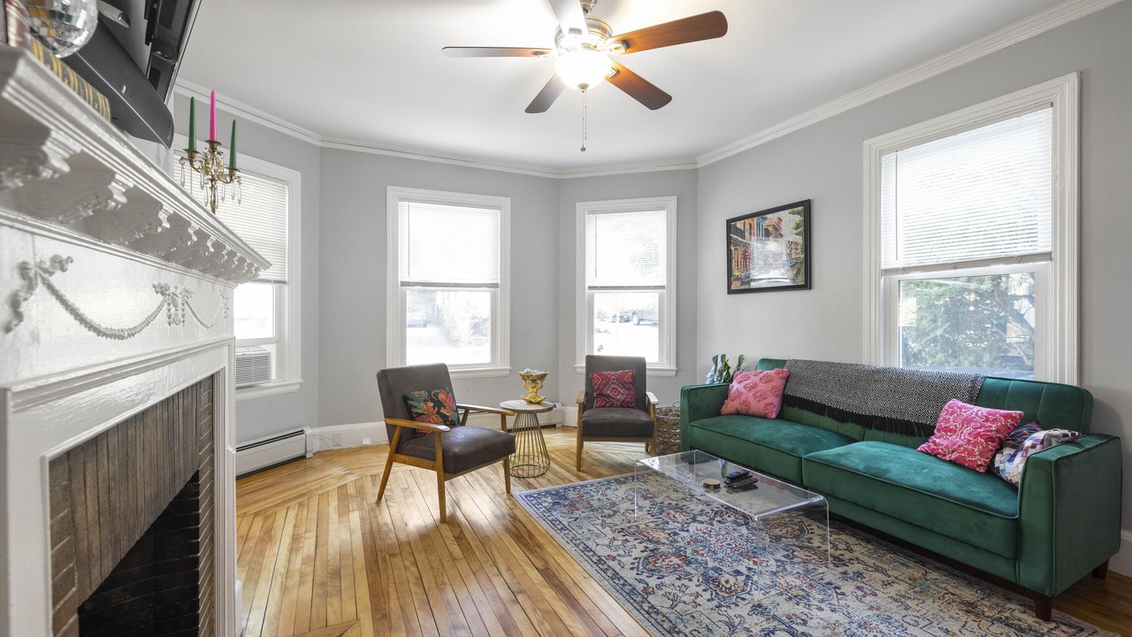 Photo of Livingroom in Portland