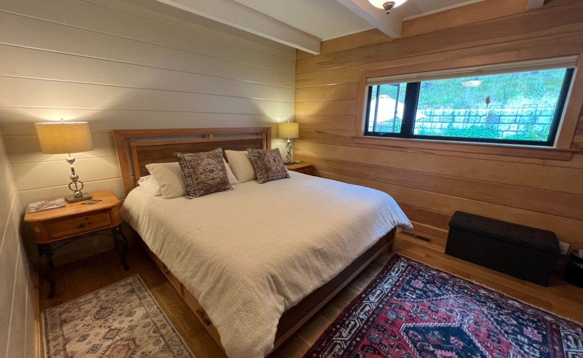 Photo of Bedroom in Missoula