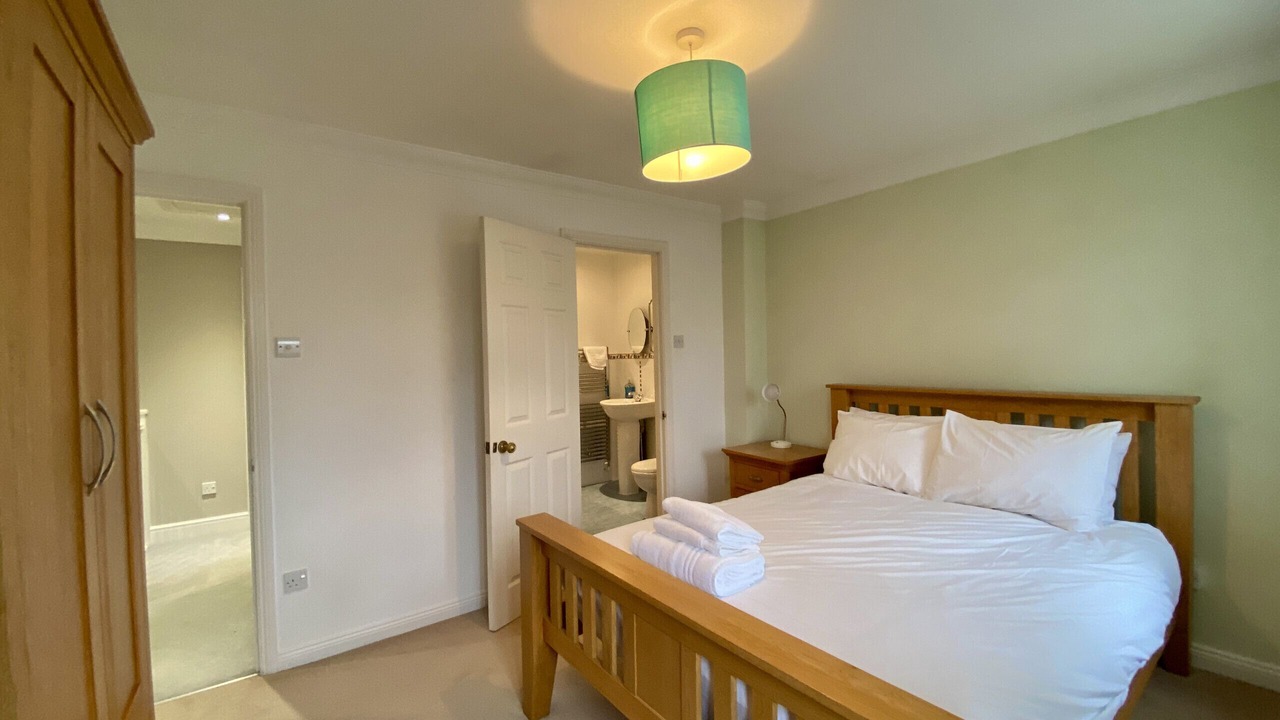 Photo of Bedroom in Binfield