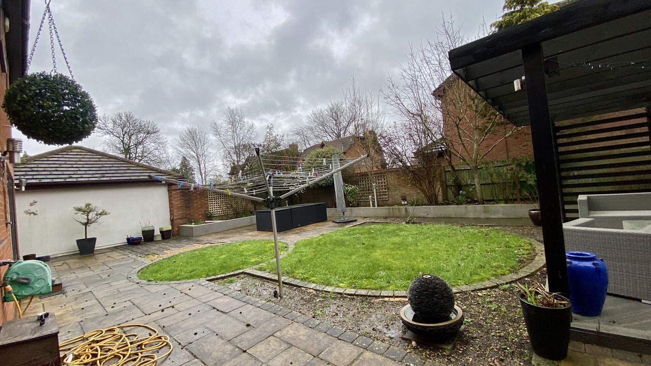 Photo of Outdoor in Binfield