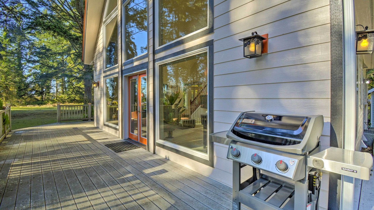 Photo of Patio Balcony in Hansville
