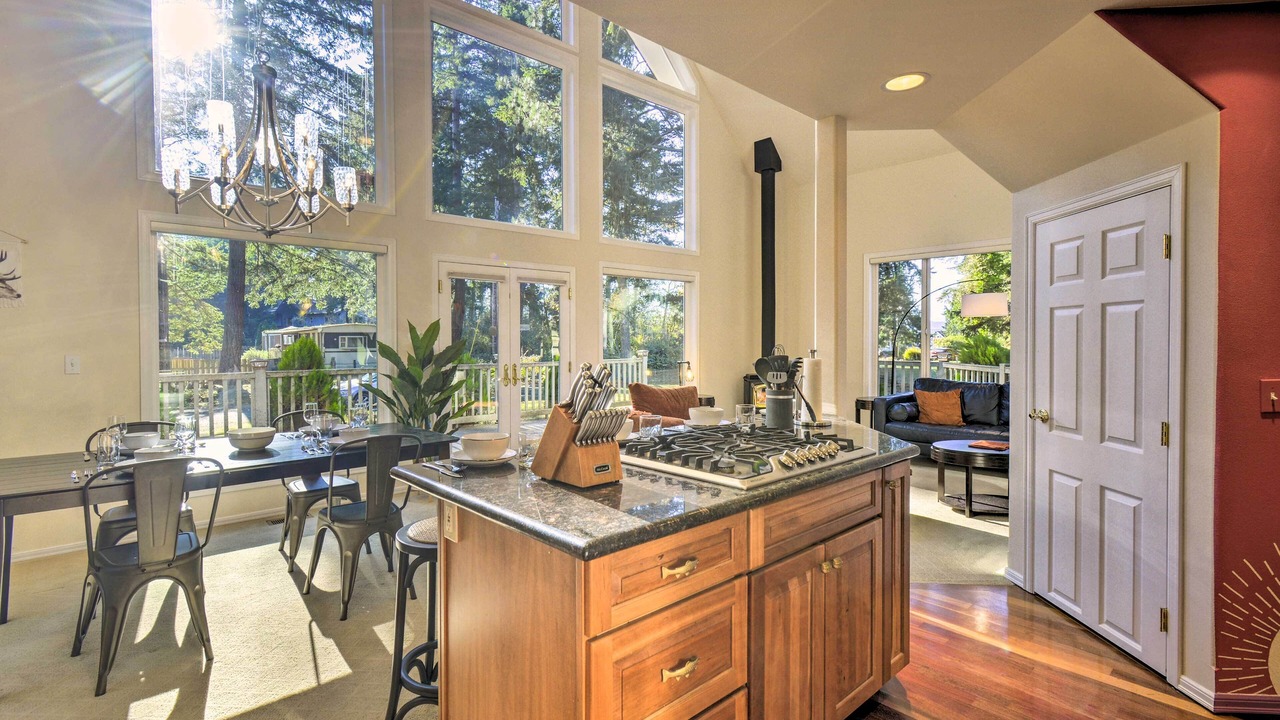 Photo of Others in Hansville