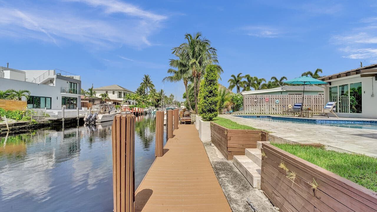 Photo of Outdoor in Citrus Isles
