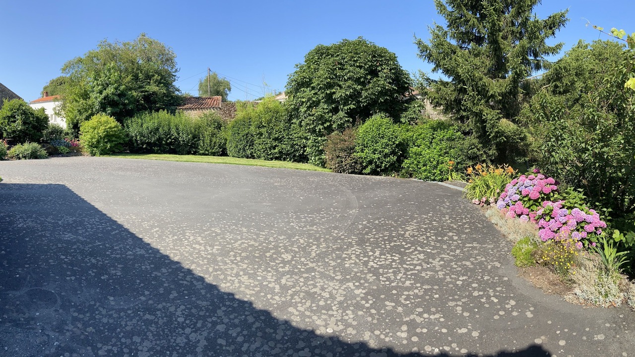 Photo of Outdoor in Chambretaud