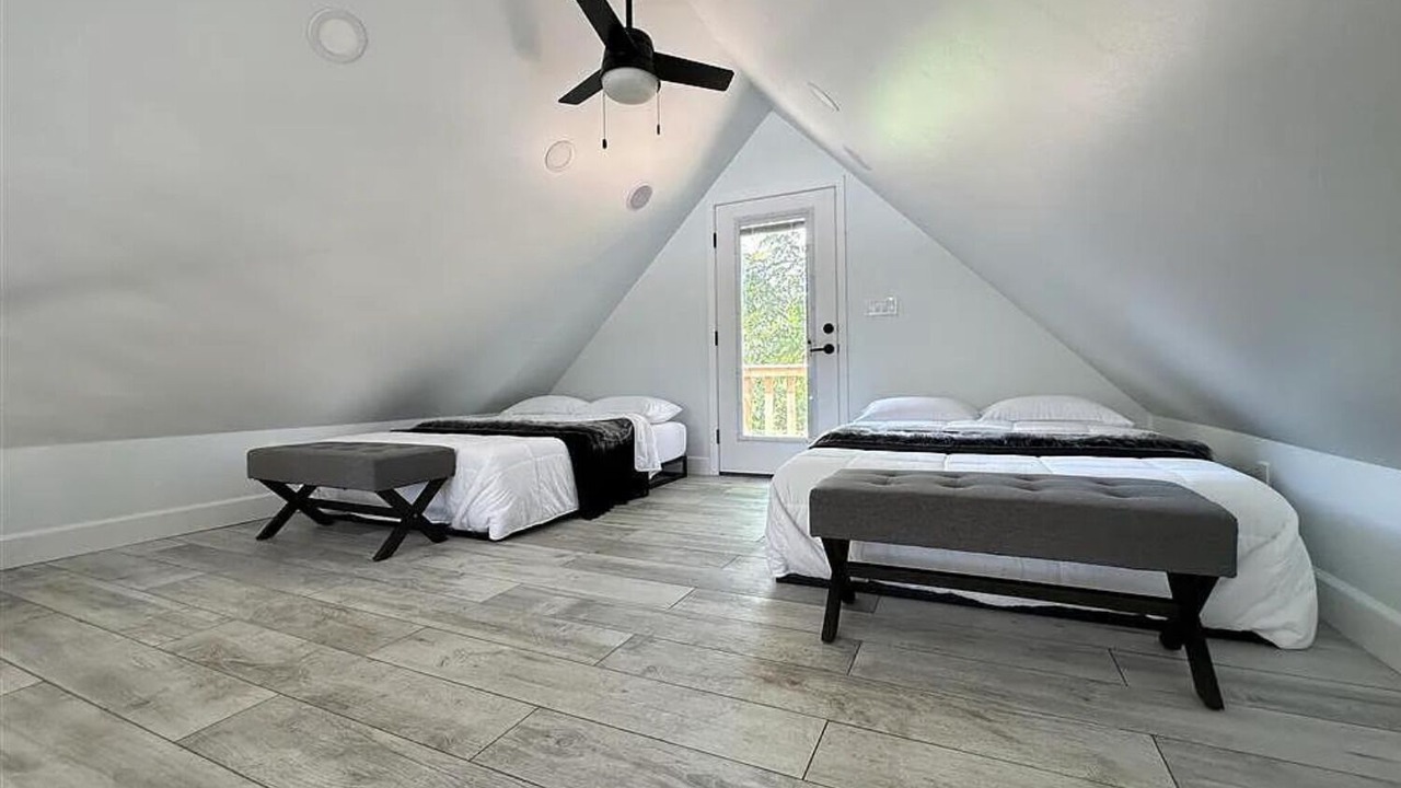 Photo of Bedroom in Batesville