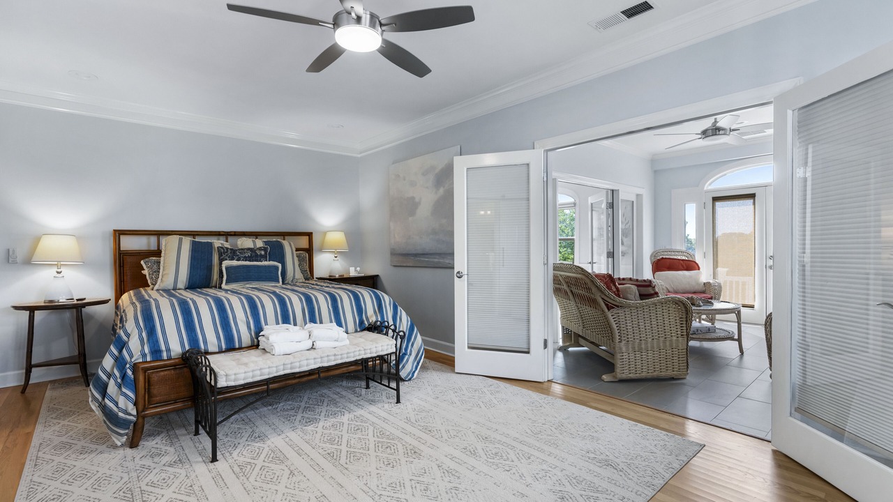 Photo of Bedroom in Debordieu Colony
