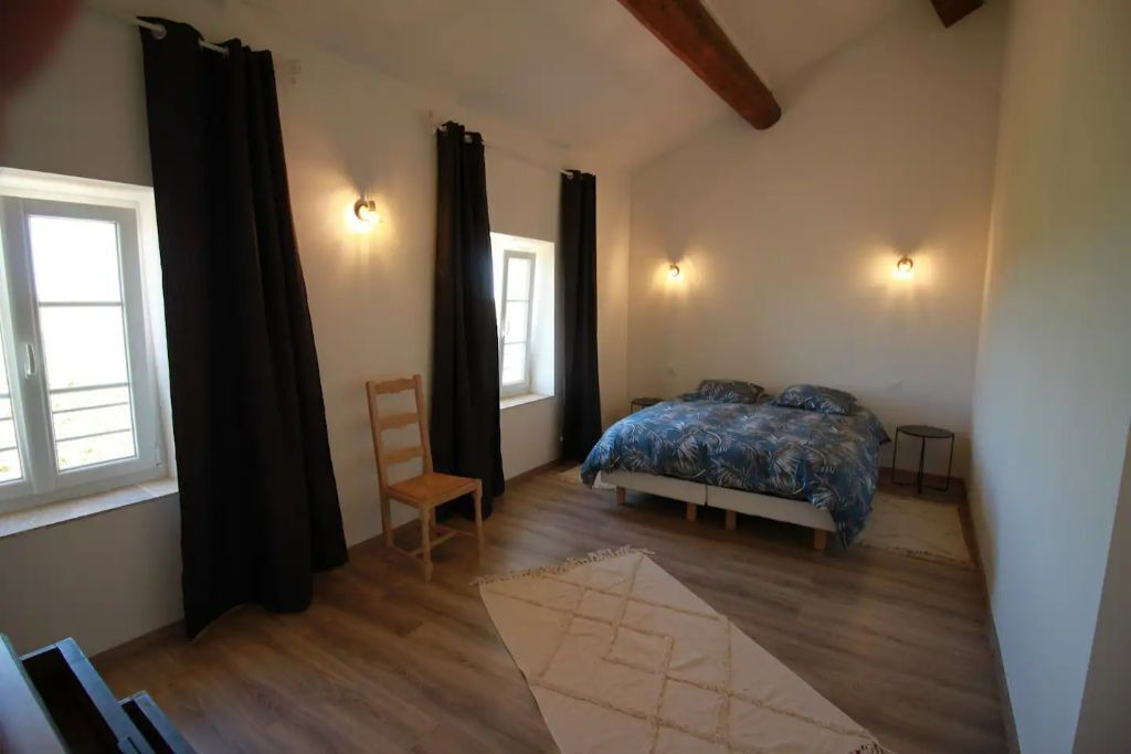 Photo of Bedroom in Le Somail