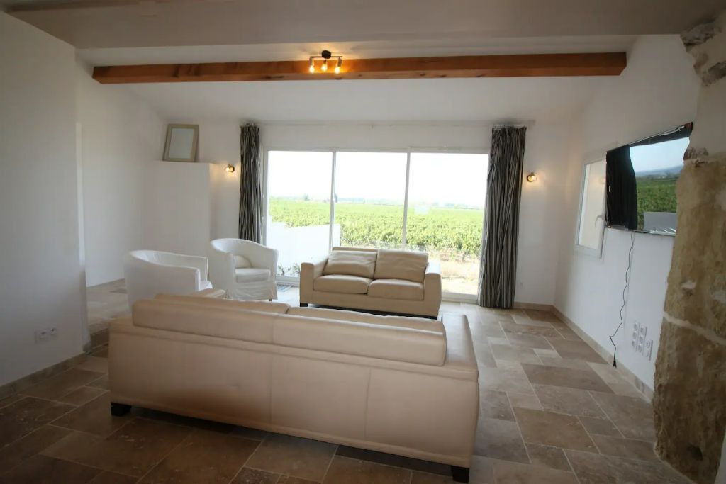 Photo of Livingroom in Le Somail