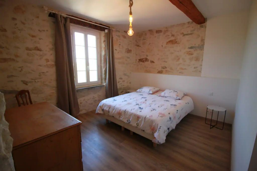 Photo of Bedroom in Le Somail