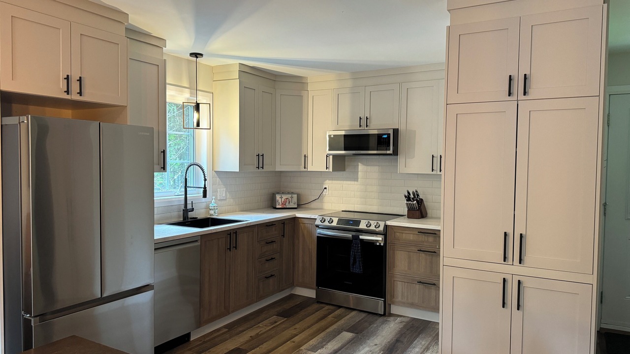 Photo of Kitchen in Saint-Alexis-des-Monts