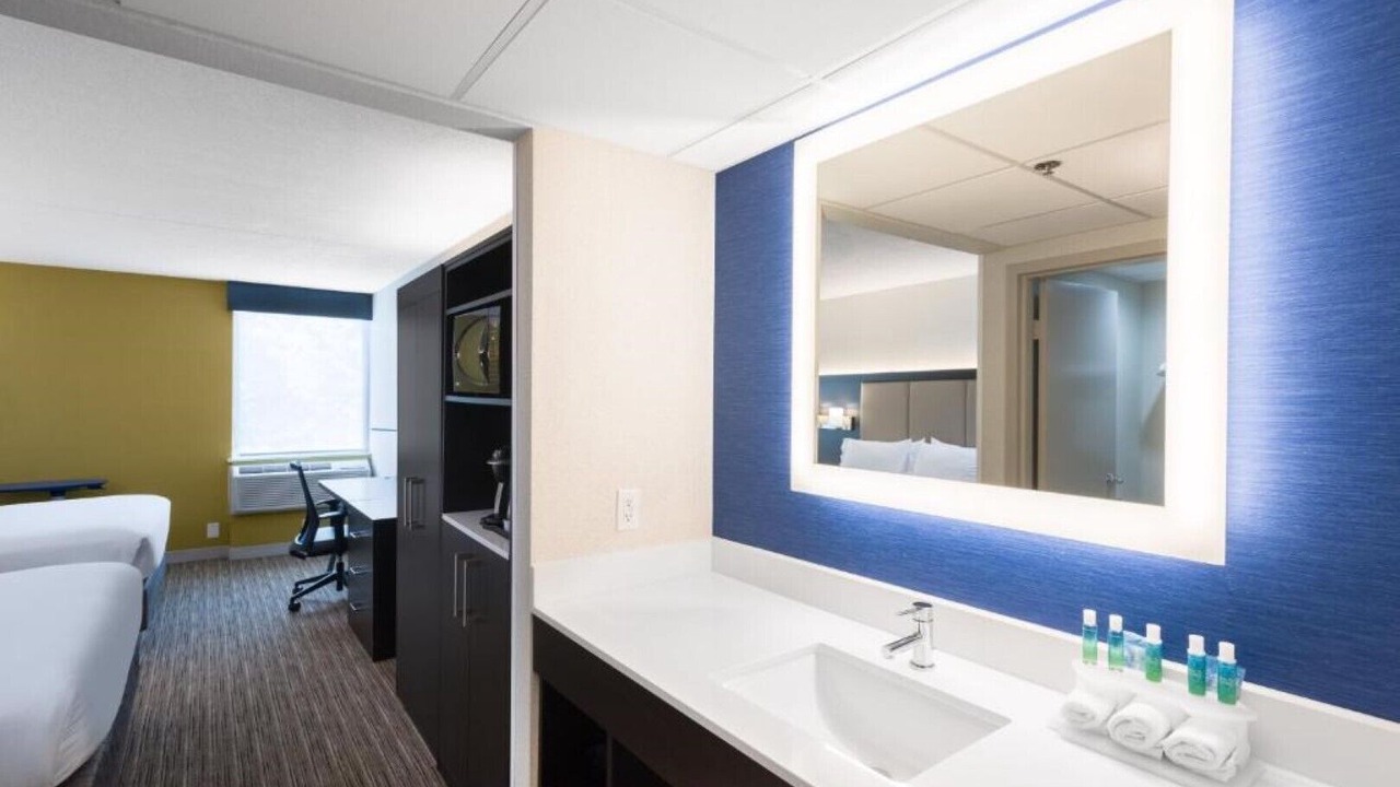 Photo of Bedroom in Ramsey