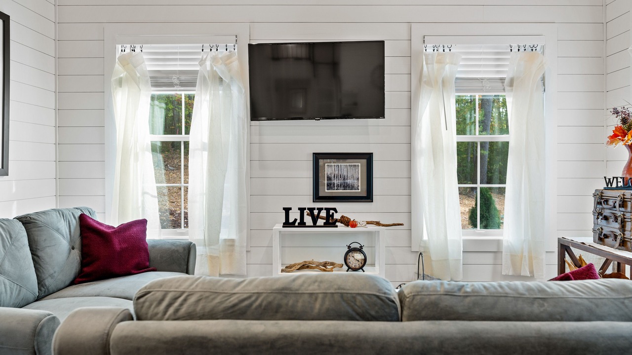 Photo of Livingroom in Luray