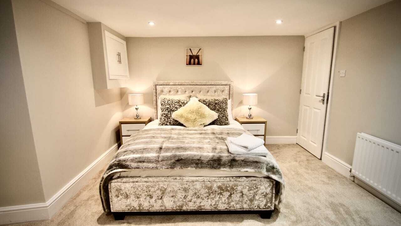 Photo of Others in Newmarket