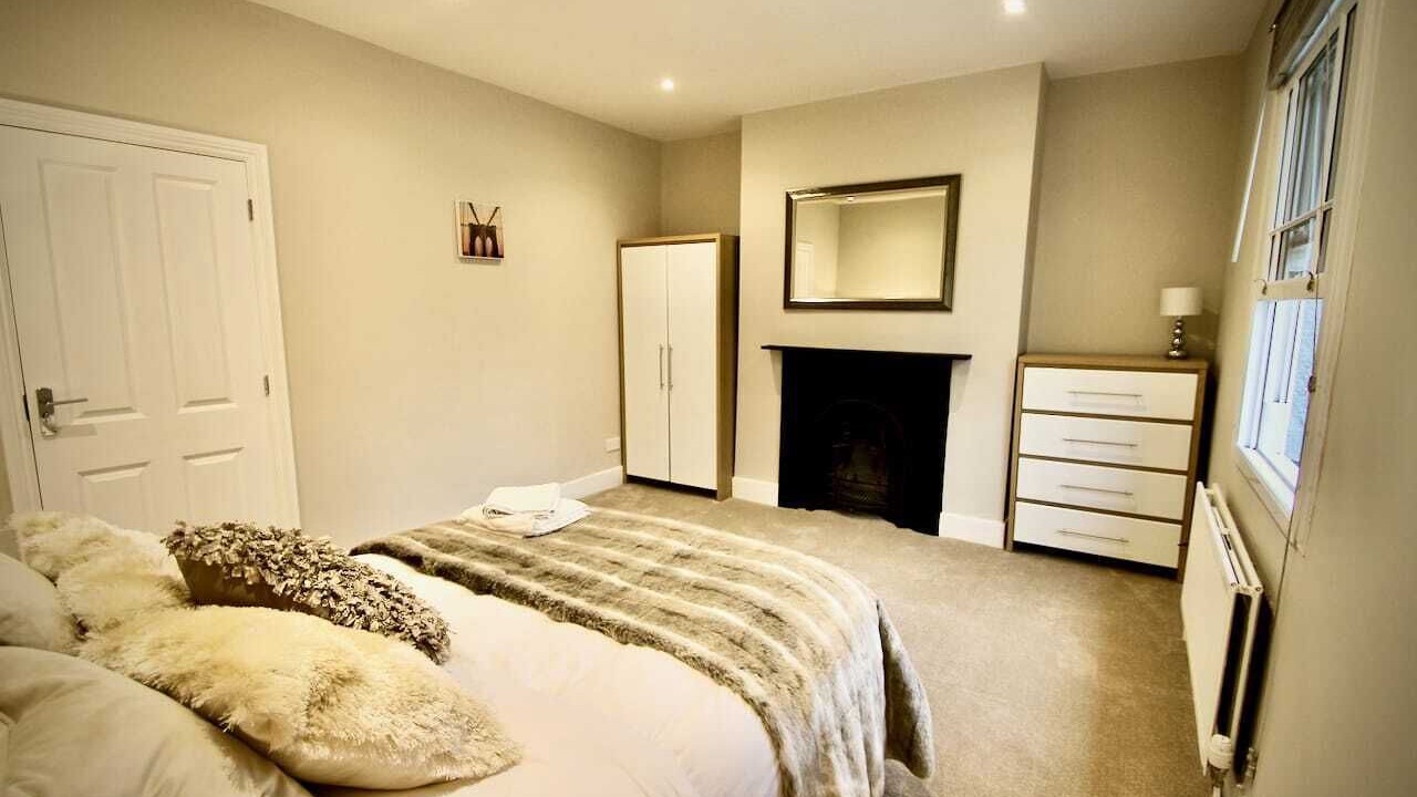 Photo of Others in Newmarket