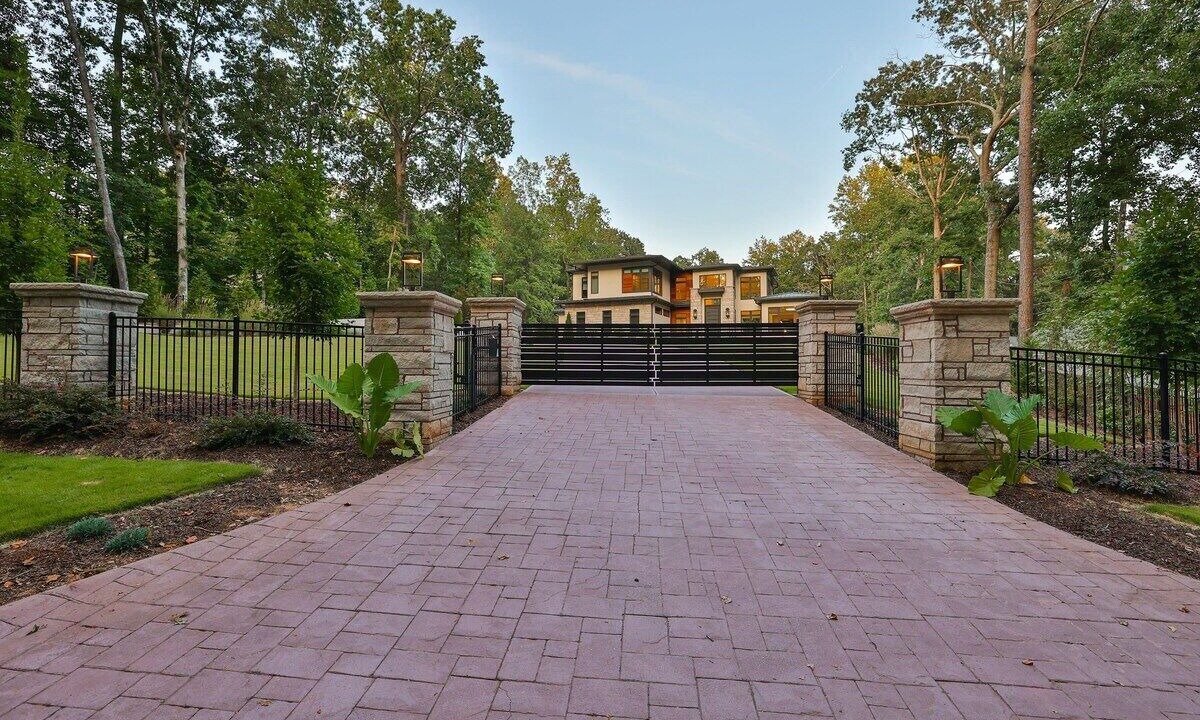 Photo of Others in Sandy Springs