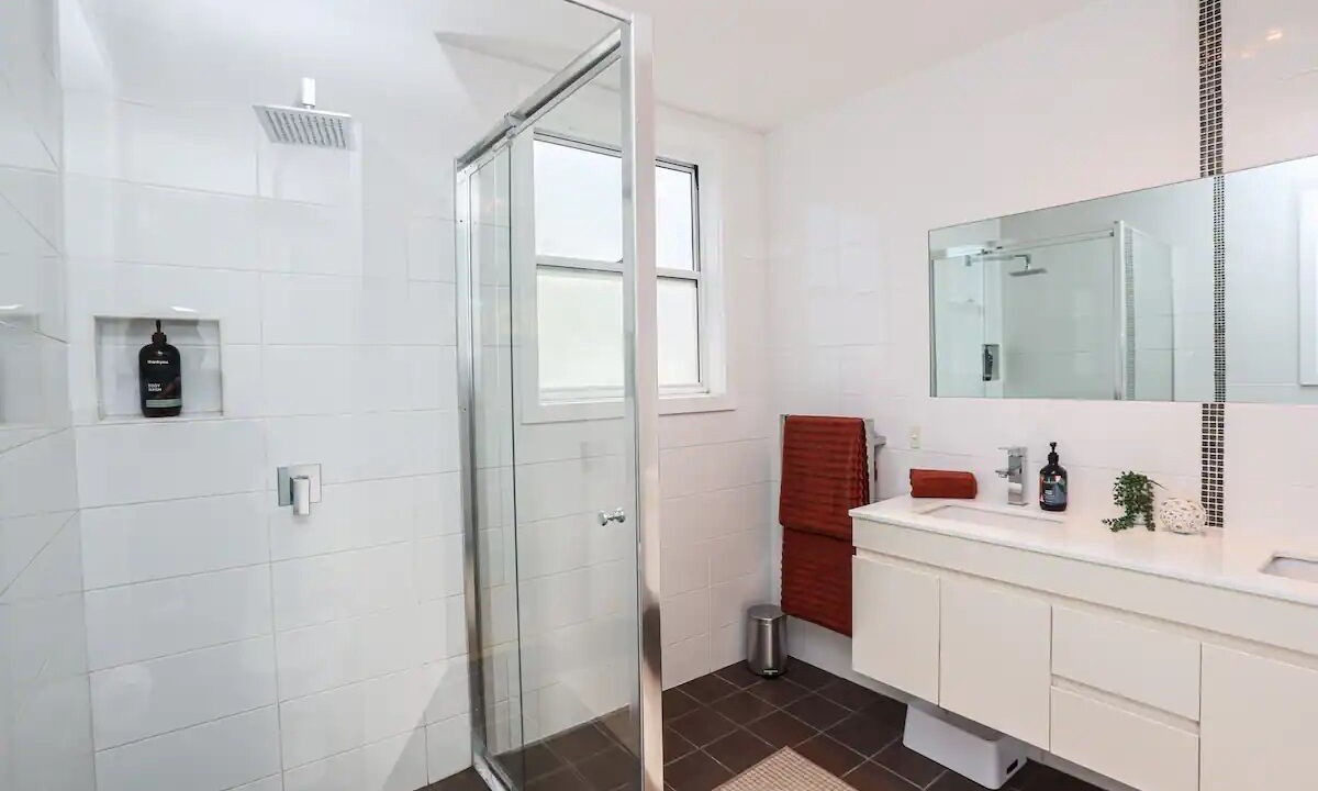 Photo of Others in Mona Vale