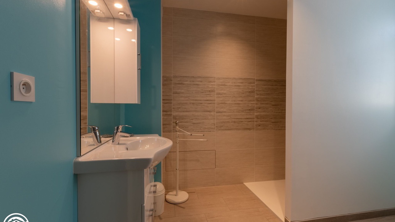 Photo of Bathroom in Vauchamps