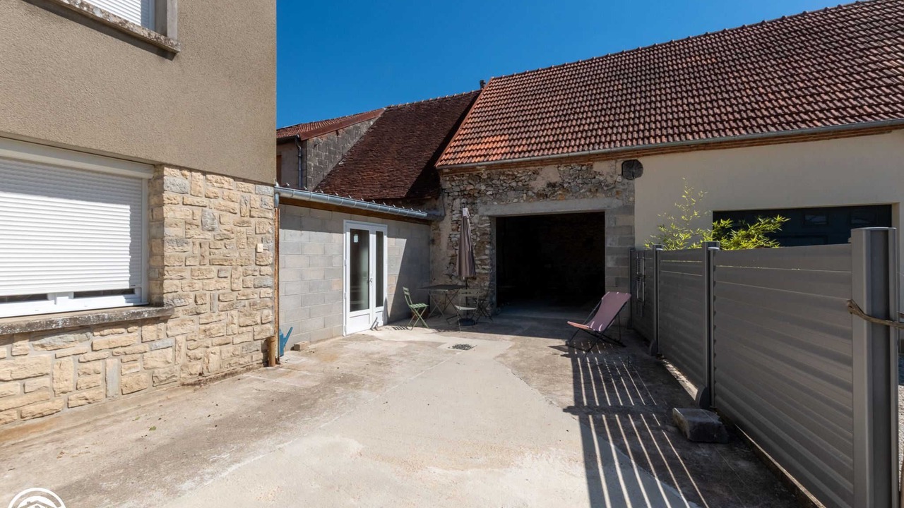 Photo of Patio Balcony in Vauchamps