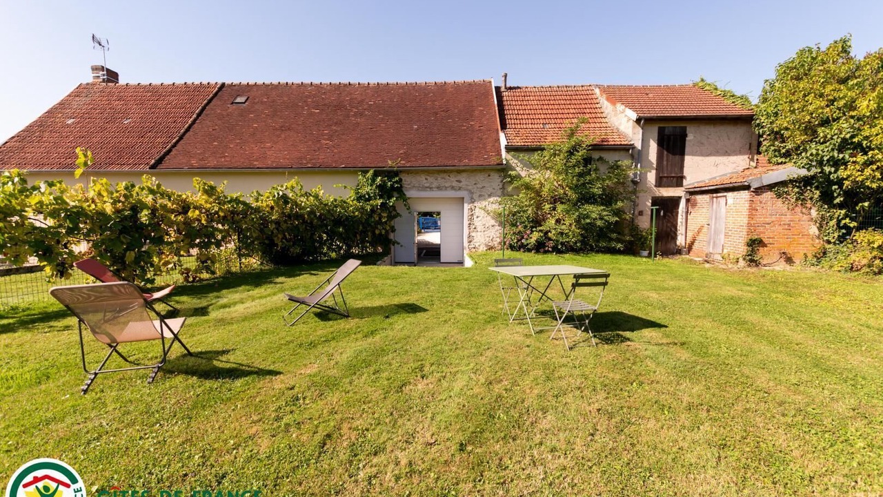 Photo of Outdoor in Vauchamps