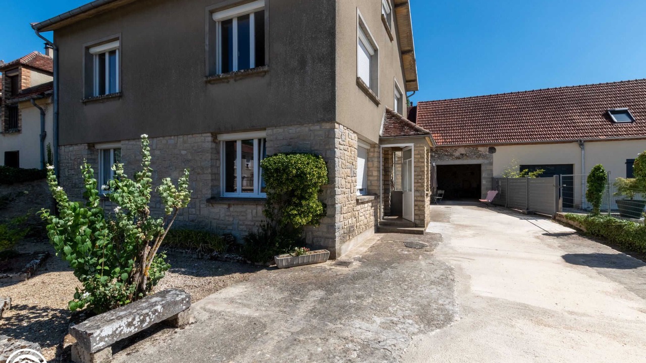 Photo of Outdoor in Vauchamps